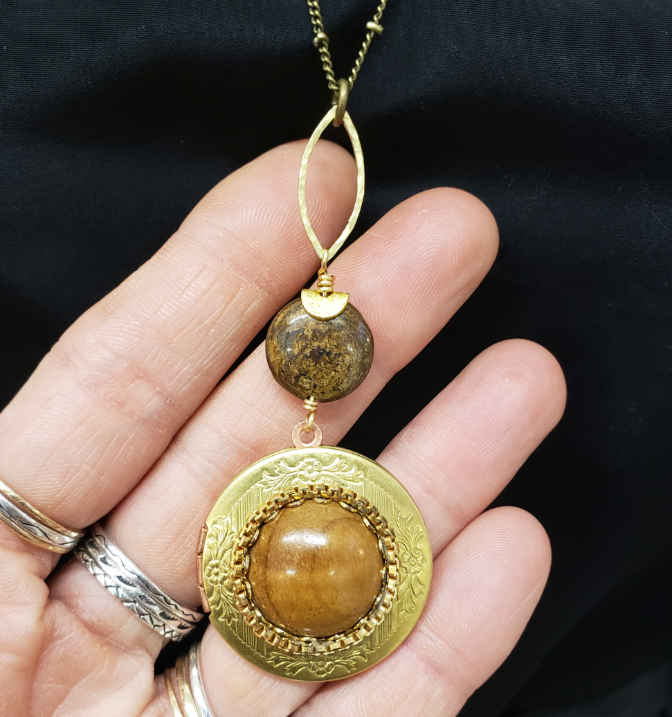 Round Vintage Locket Necklace - Bronzite and Wood